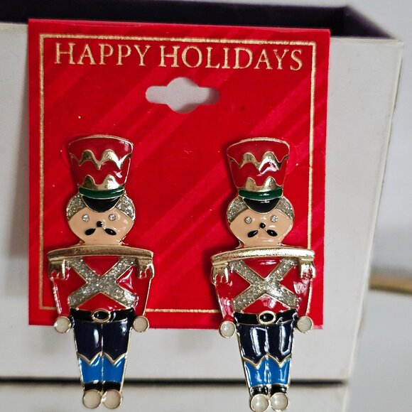 Red Nutcracker Soldier Stud Earrings NEW Holiday, Christmas - Picture 3 of 3